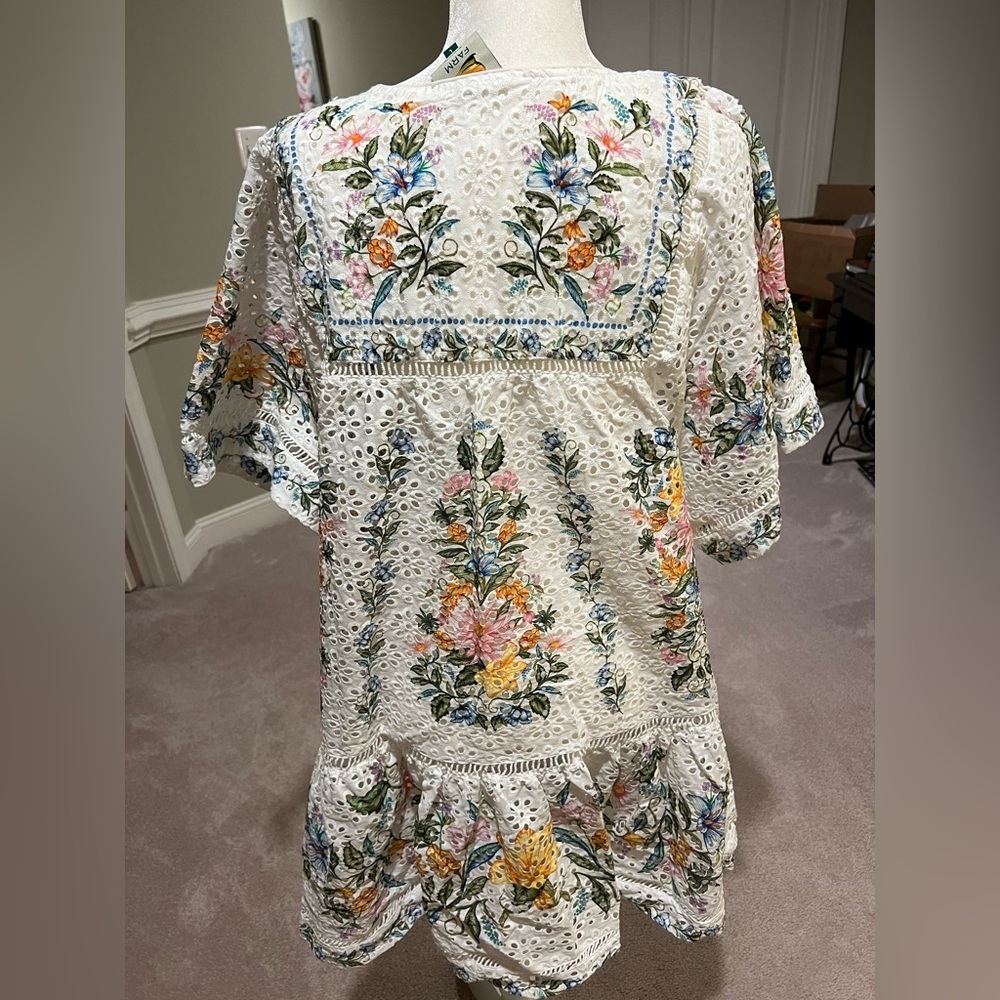 FARM Rio 💐 Sweet Bloom Bouquet Cotton Eyelet Cover-Up Minidress Size L, NWT - Picture 11 of 15